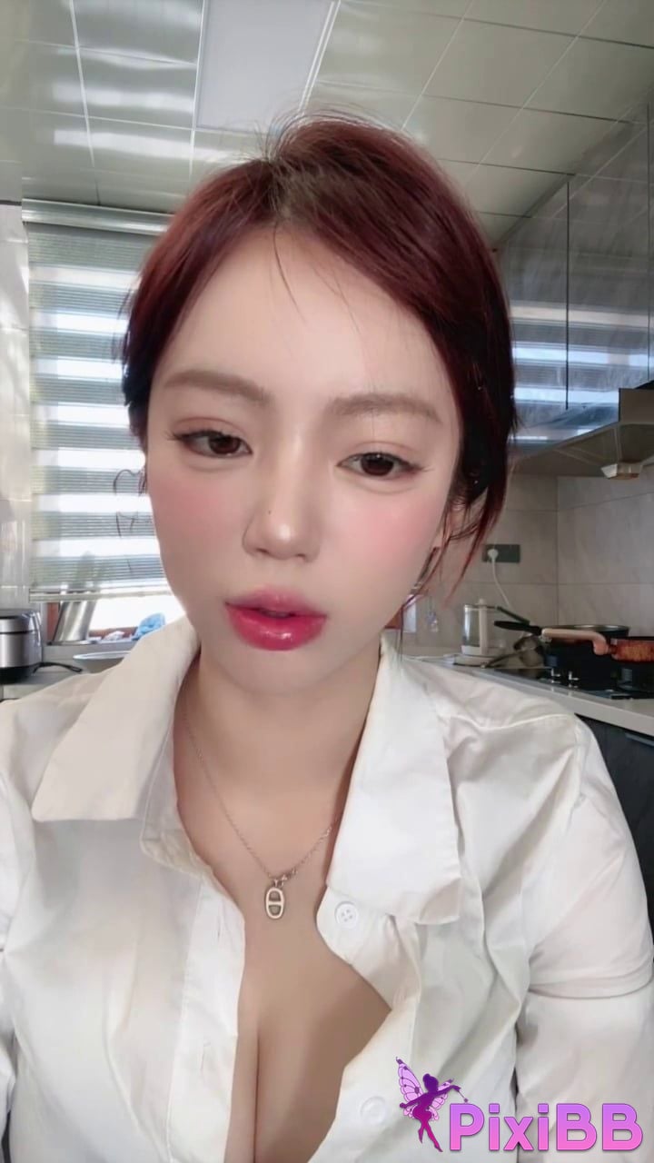 Mimiko Ya Colorful Suiyuan Broadcasting Peripheral Vacuum temptation up and down Props water show 01 PixiBB.COM 032