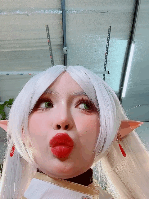 Umeko J Frieren PixiBB.COM 3