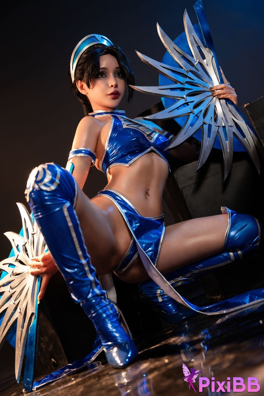 Umeko J Kitana PixiBB.COM 12