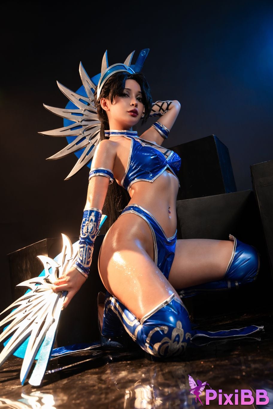 Umeko J Kitana PixiBB.COM 13