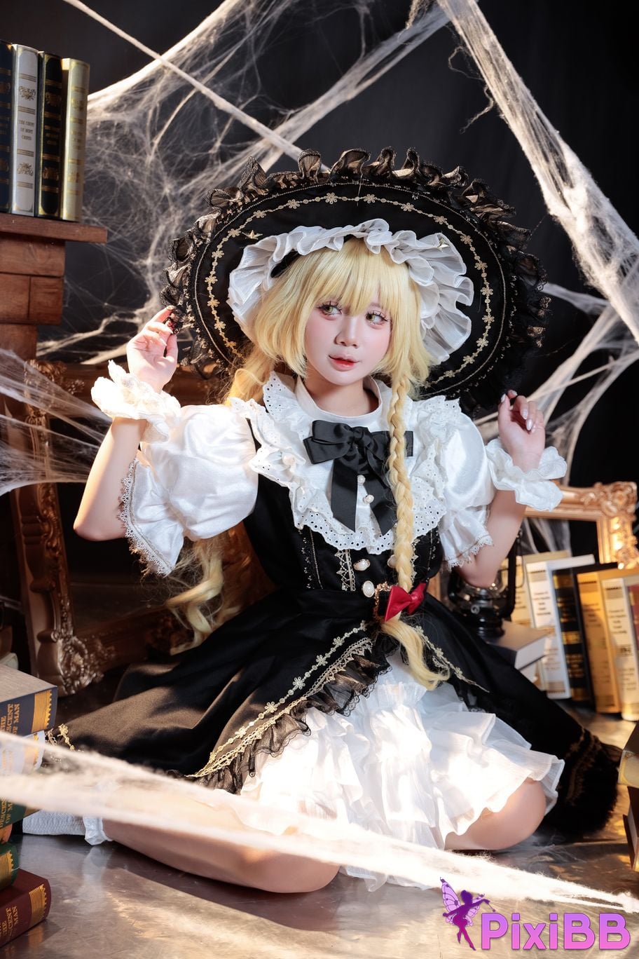 Cosplayer PoppaChan Marisa Touhou Project PixiBB.COM 001