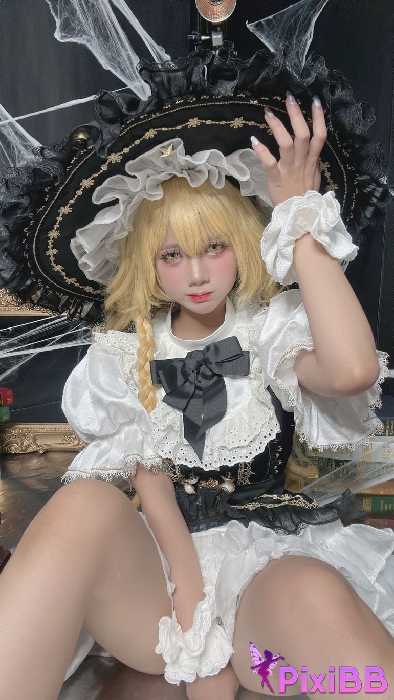 Cosplayer PoppaChan Marisa Touhou Project PixiBB.COM 047