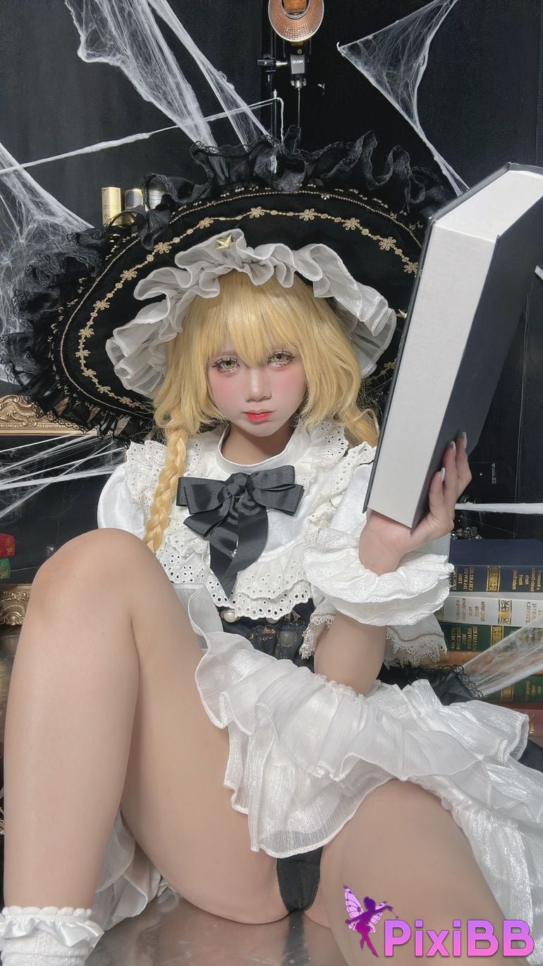 Cosplayer PoppaChan Marisa Touhou Project PixiBB.COM 052