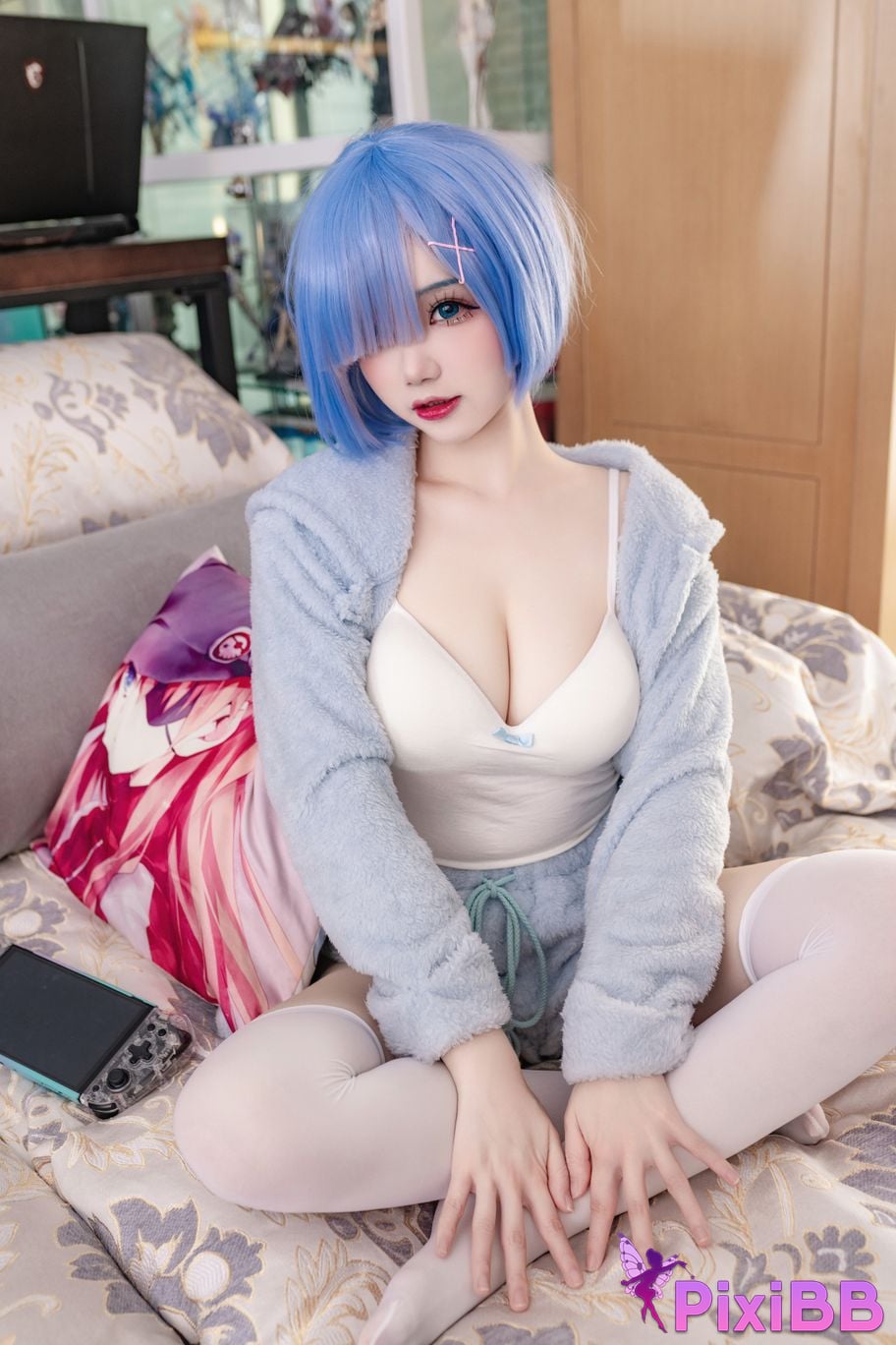 Cosplayer Xue Qing Astra Rem Cat PixiBB.COM 004