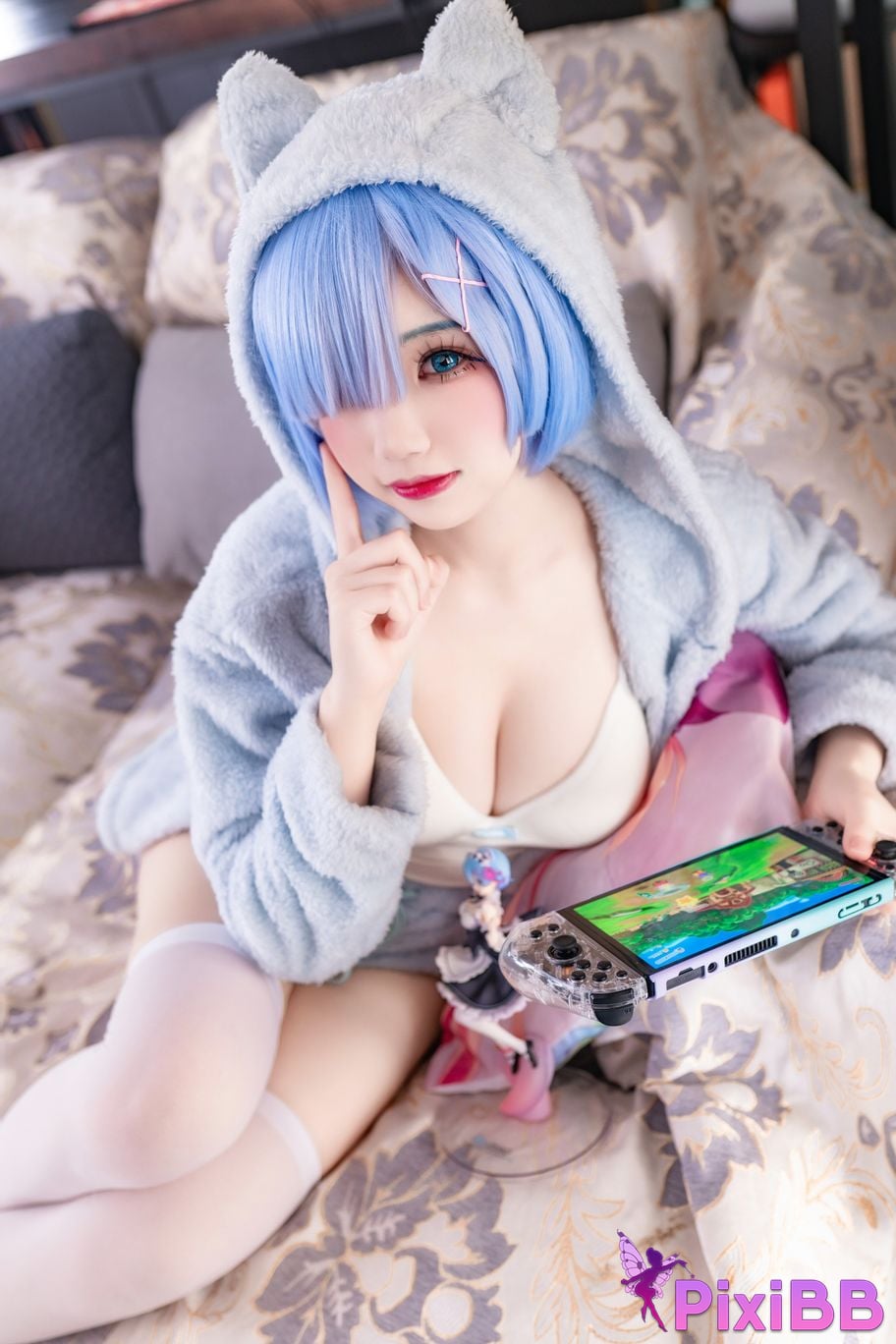 Cosplayer Xue Qing Astra Rem Cat PixiBB.COM 012