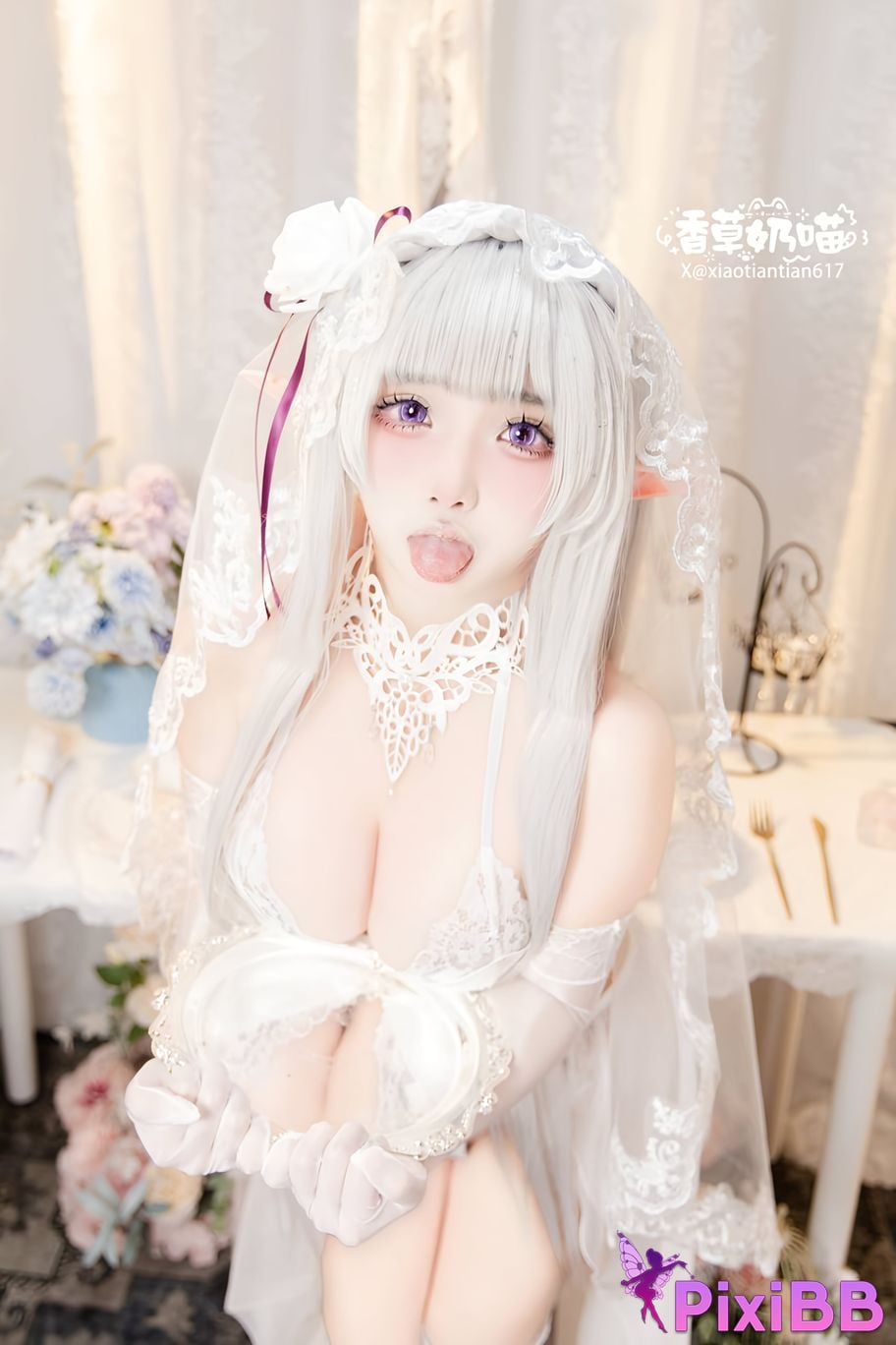 Cosplayer Vanilla Milk Meow Emilia Valentines Day PixiBB.COM 017