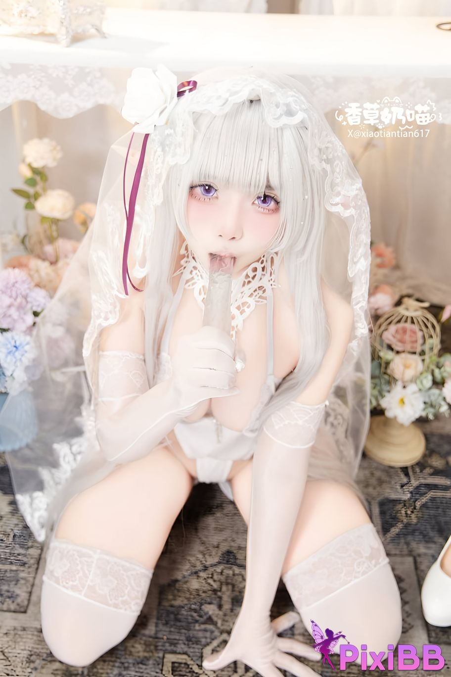 Cosplayer Vanilla Milk Meow Emilia Valentines Day PixiBB.COM 099