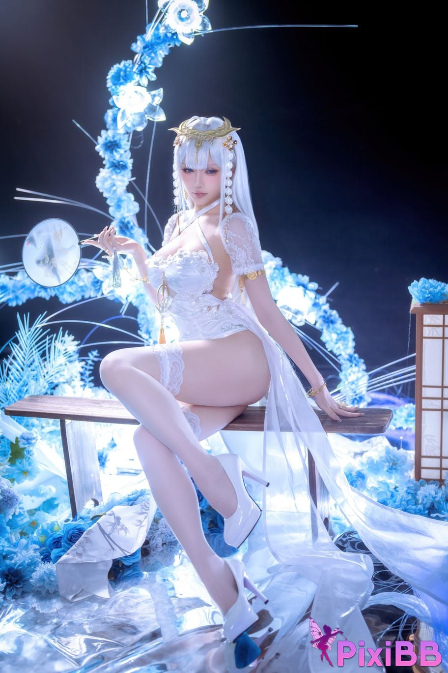 Cosplayer The star is late Hoshilily azur lane emden PixiBB.COM 002