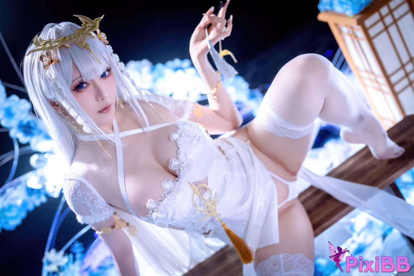 Cosplayer The star is late Hoshilily azur lane emden PixiBB.COM 006