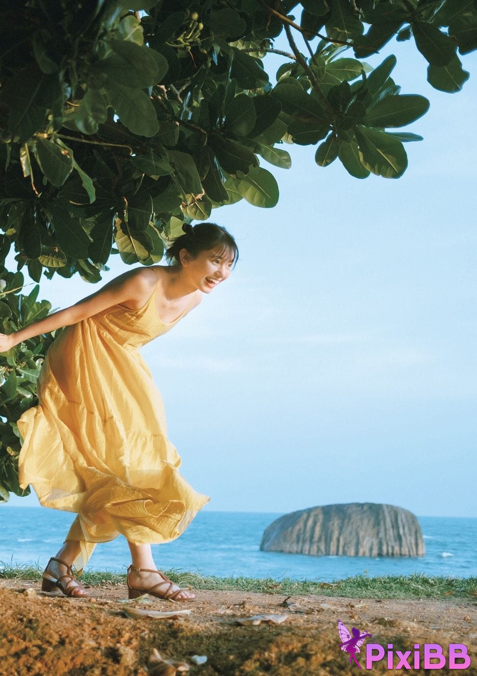 Japanese Idol Fuka Kumazawa 2nd photo collection something small and important PixiBB.COM 127