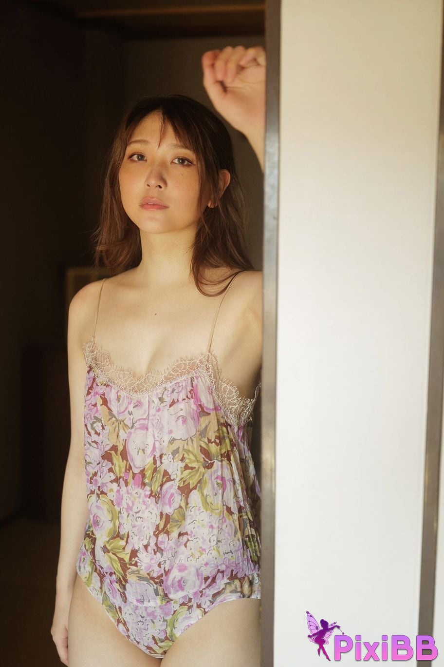 Japanese Idol Not too sweet When I take off my jumpsuit SPA digital photo book BOOKS PixiBB.COM 047