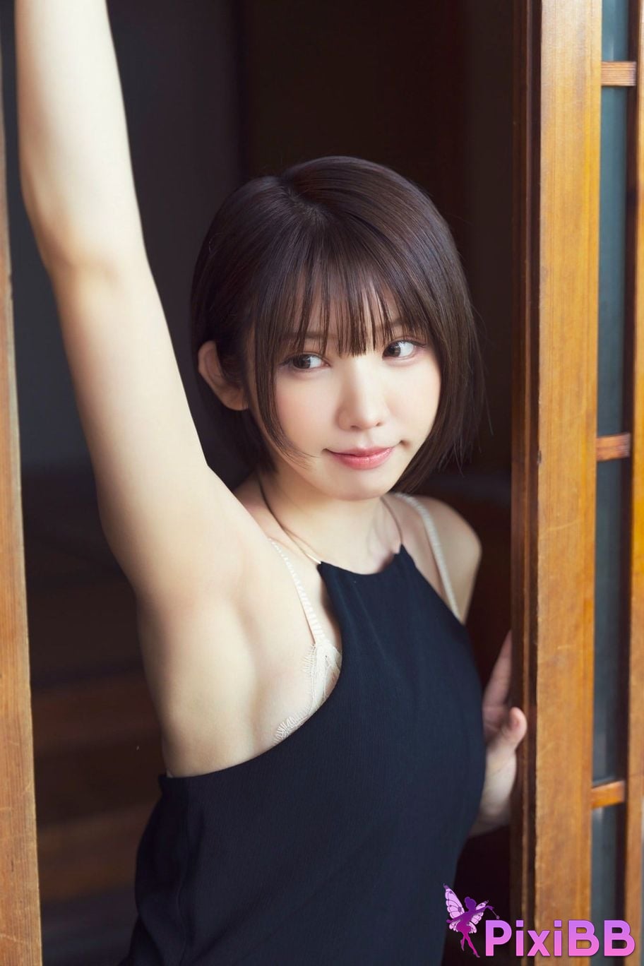 Japanese Idol Enako Excitement in a style room SPA digital photo book BOOKS PixiBB.COM 003