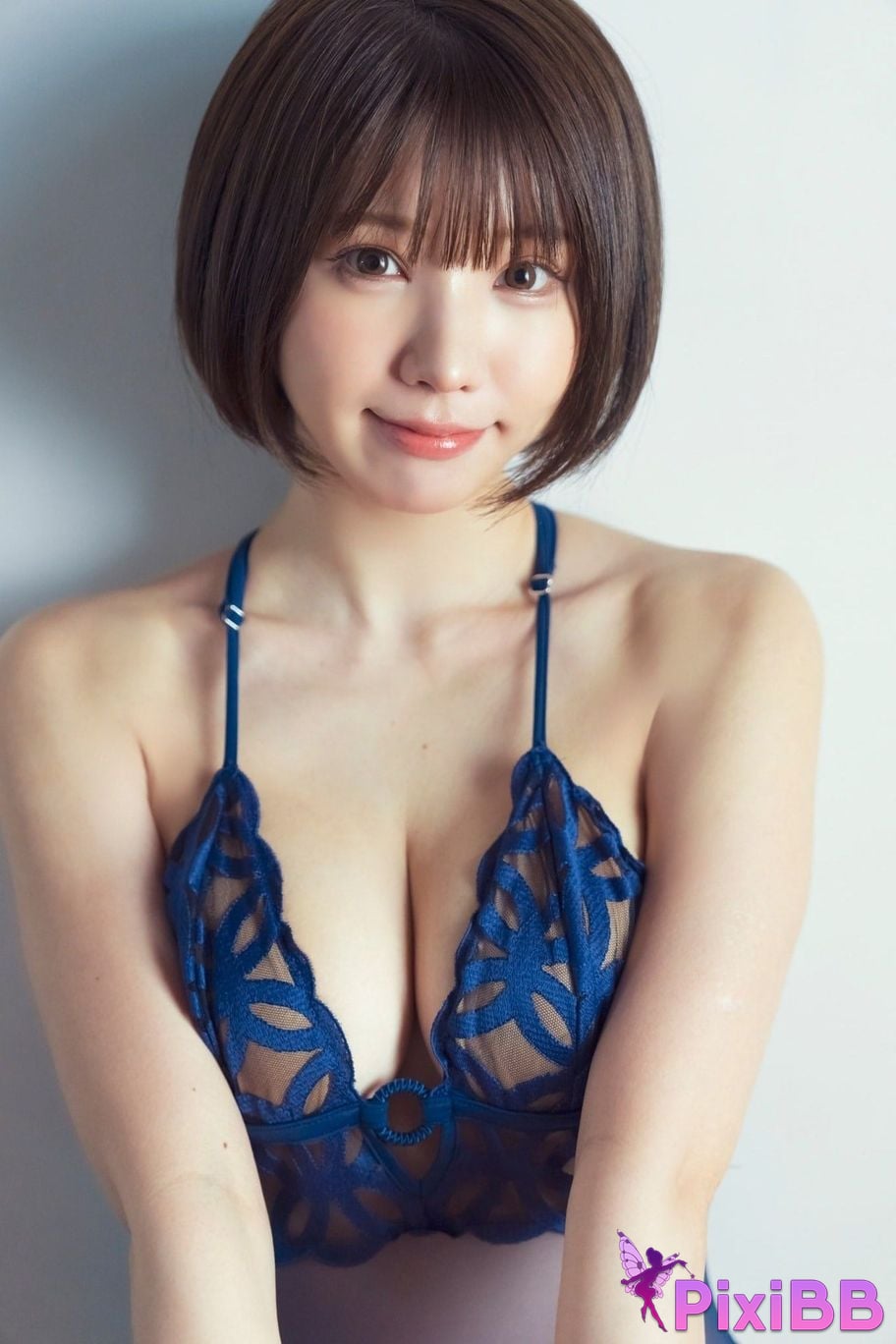 Japanese Idol Enako Excitement in a style room SPA digital photo book BOOKS PixiBB.COM 048