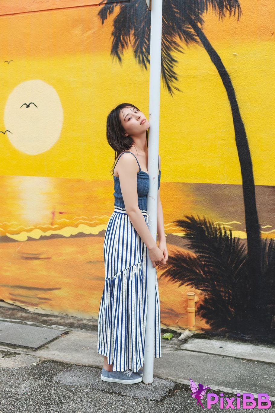 Japanese Idol Iori Sagara MADONNA Young Champion Digigra PixiBB.COM 071