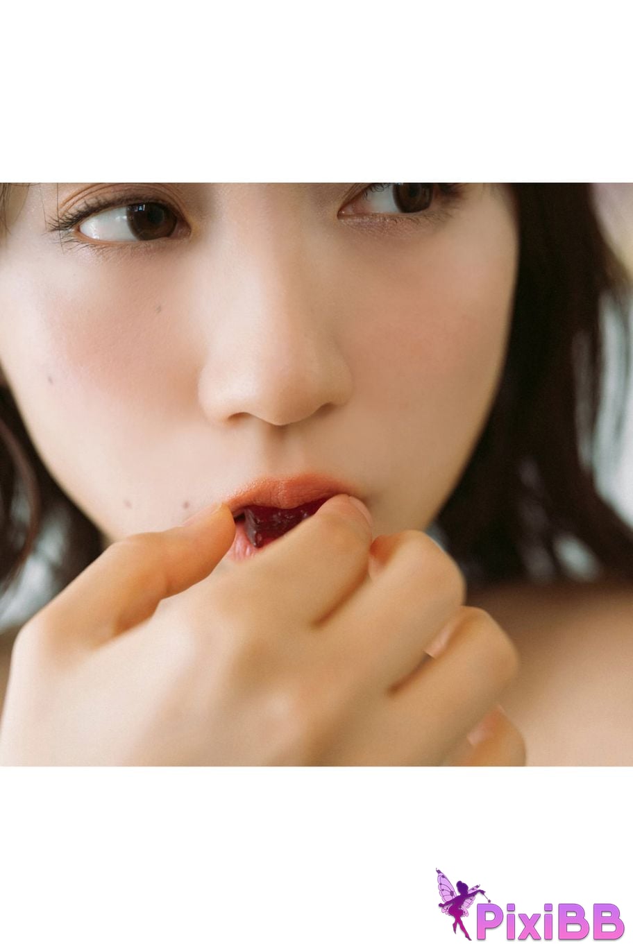 Japanese Idol Moe Iori fetish love Young Champion Digigra PixiBB.COM 025