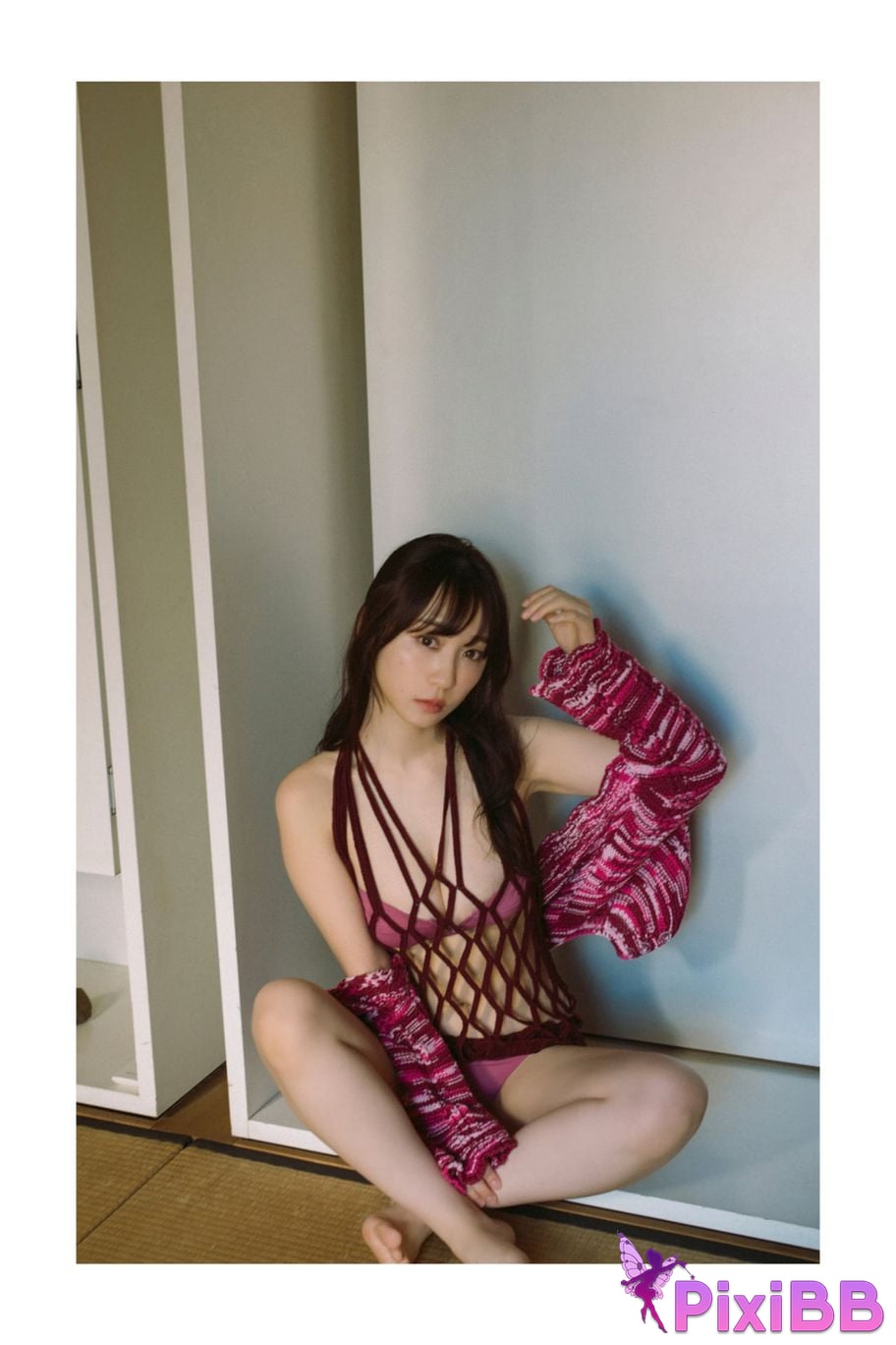 Japanese Idol Moe Iori fetish love Young Champion Digigra PixiBB.COM 029