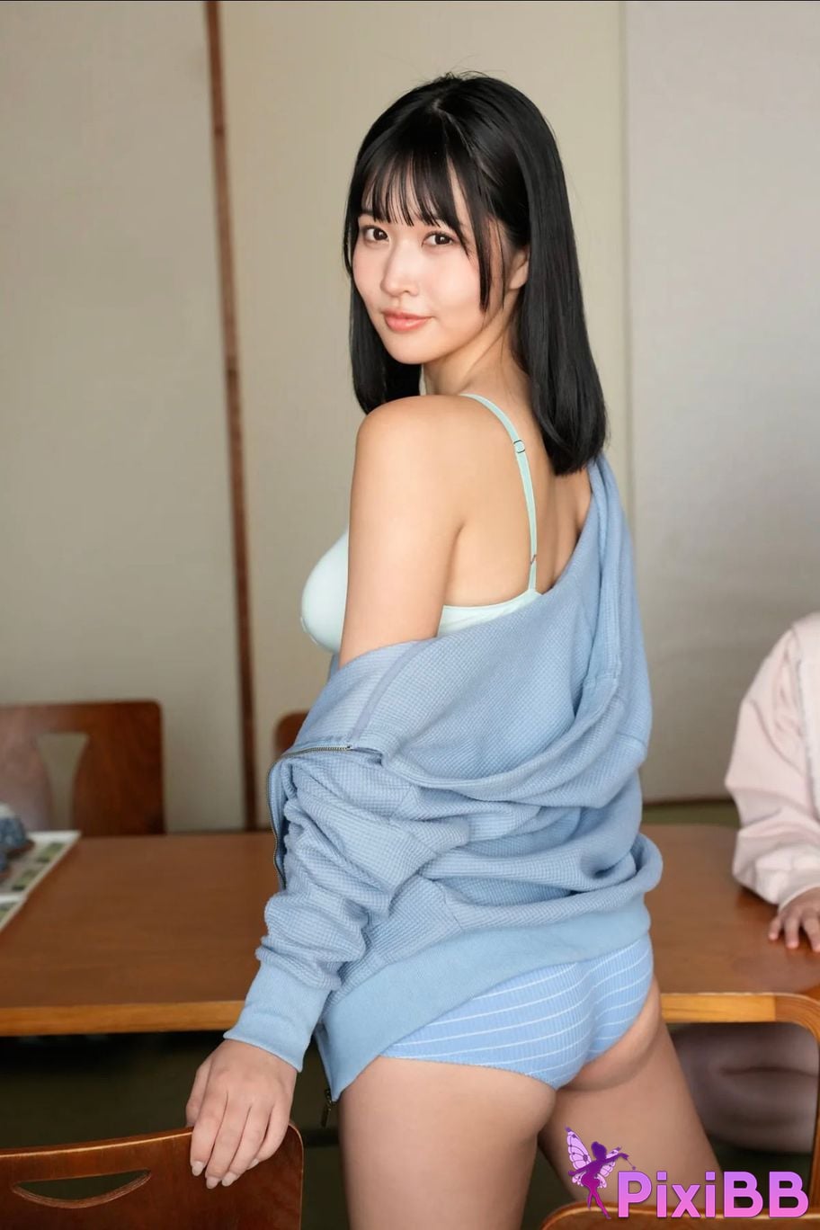 Japanese Idol Miyuka Minami FRIDAY digital photo book DIVE PixiBB.COM 043