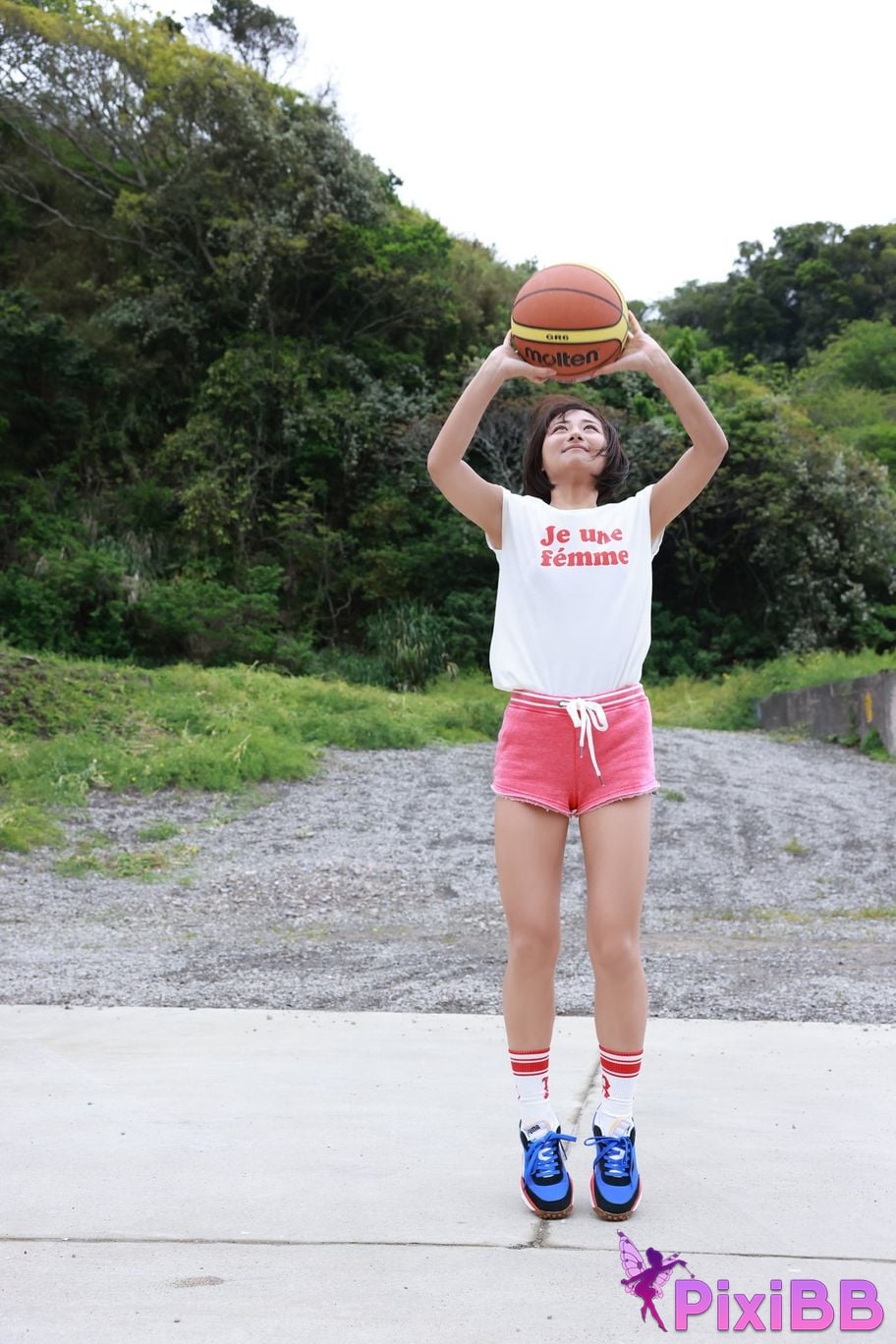 Japanese Idol Sumipon FRIDAY digital photo book LADY LUCK PixiBB.COM 024