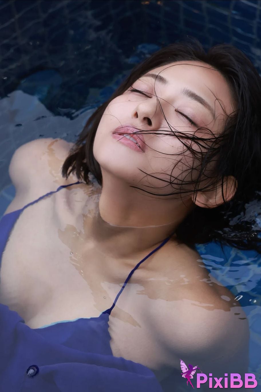 Japanese Idol Sumipon FRIDAY digital photo book LADY LUCK PixiBB.COM 049