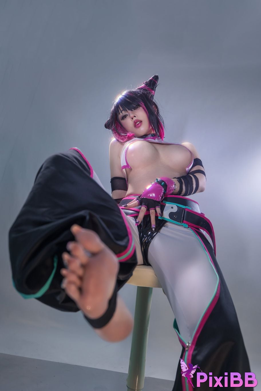 Cosplayer Titanium alloy TiTi Juri PixiBB.COM 022