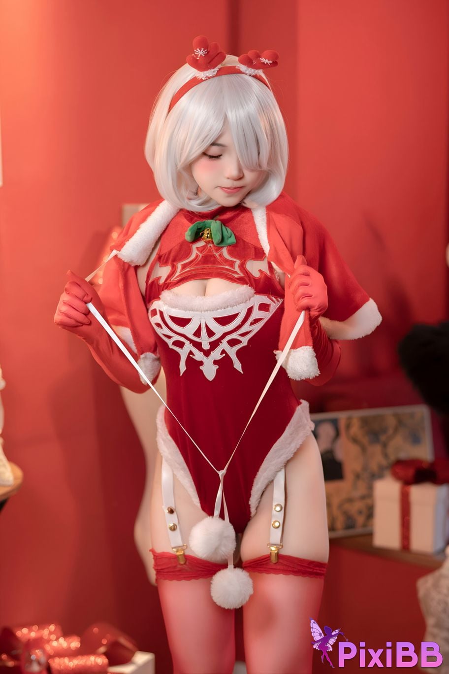 Cosplay Bangni Christmas Neil Red Dress Royal Sister PixiBB.COM 030
