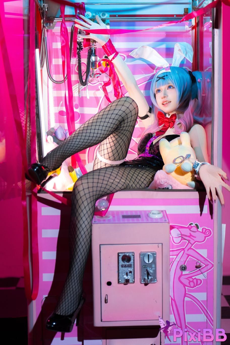 Cosplayer Double wood fusu absolute zero rabbit hole PixiBB.COM 004