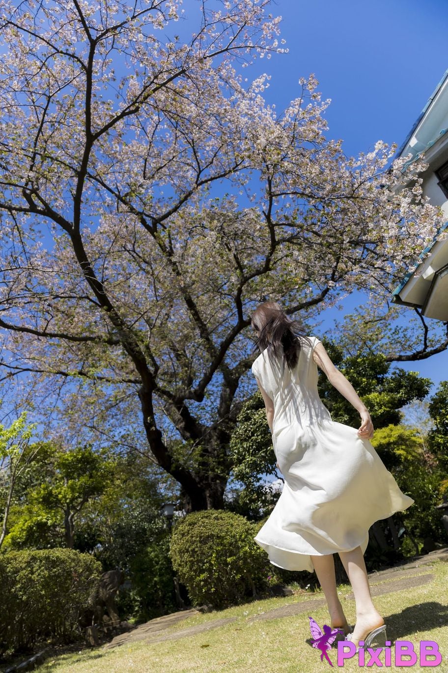 Japanese Idol Emika Shirakami Sakka photo collection Hundred flowers in abundance PixiBB.COM 064