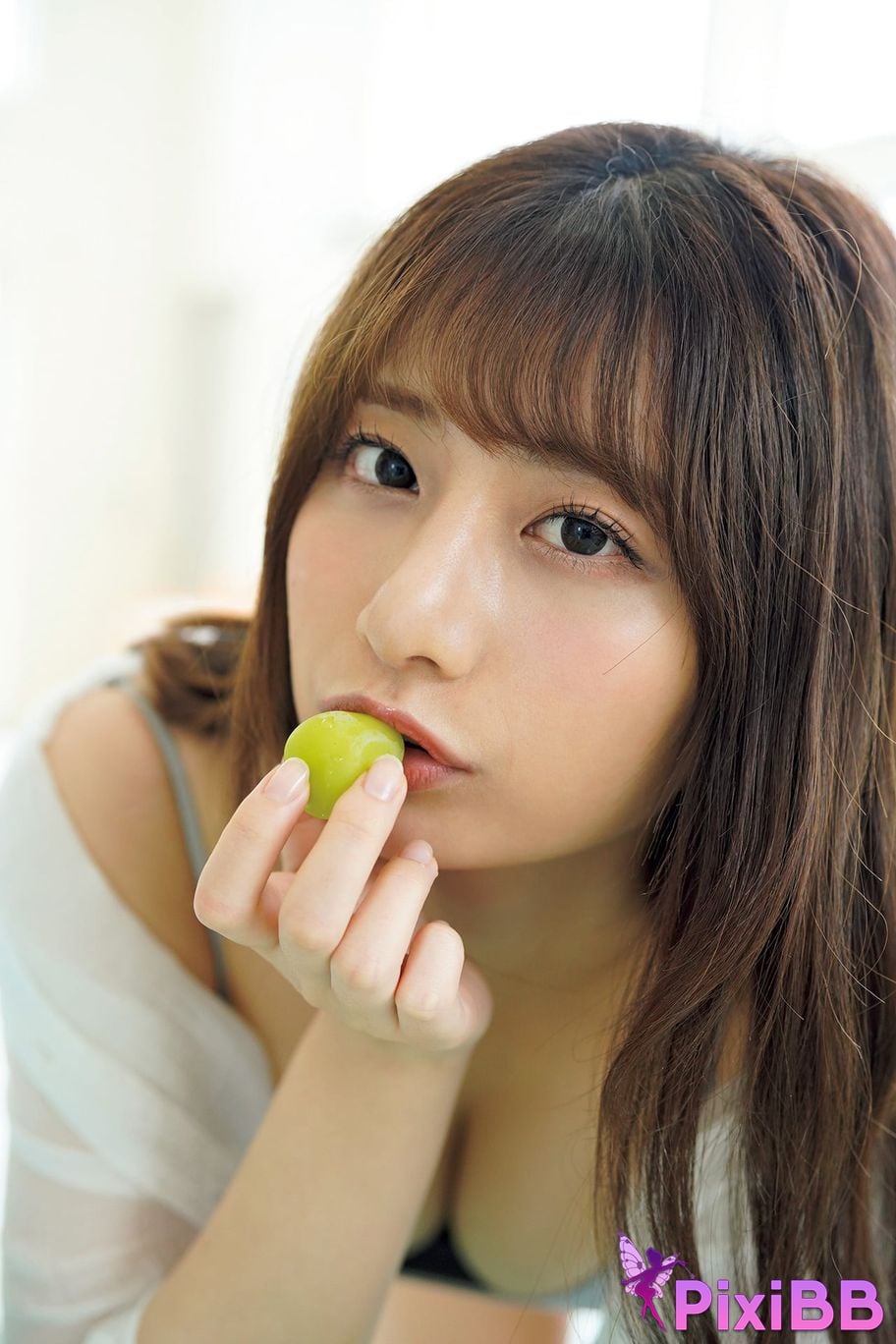 Japanese Idol Yuka Suzuki FLASH digital photo book scandal F cup Vol.2 PixiBB.COM 016