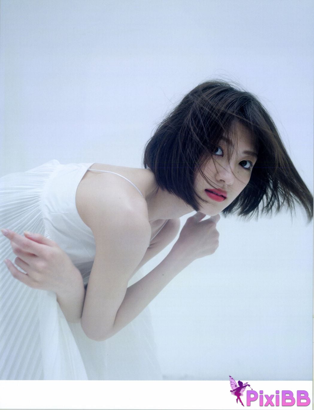 Japanese Idol Yumi Wakatsuki photo collection and chocolate PixiBB.COM 035