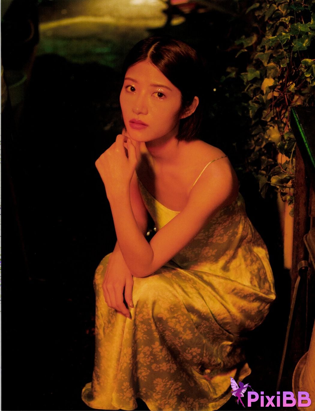 Japanese Idol Yumi Wakatsuki photo collection and chocolate PixiBB.COM 052