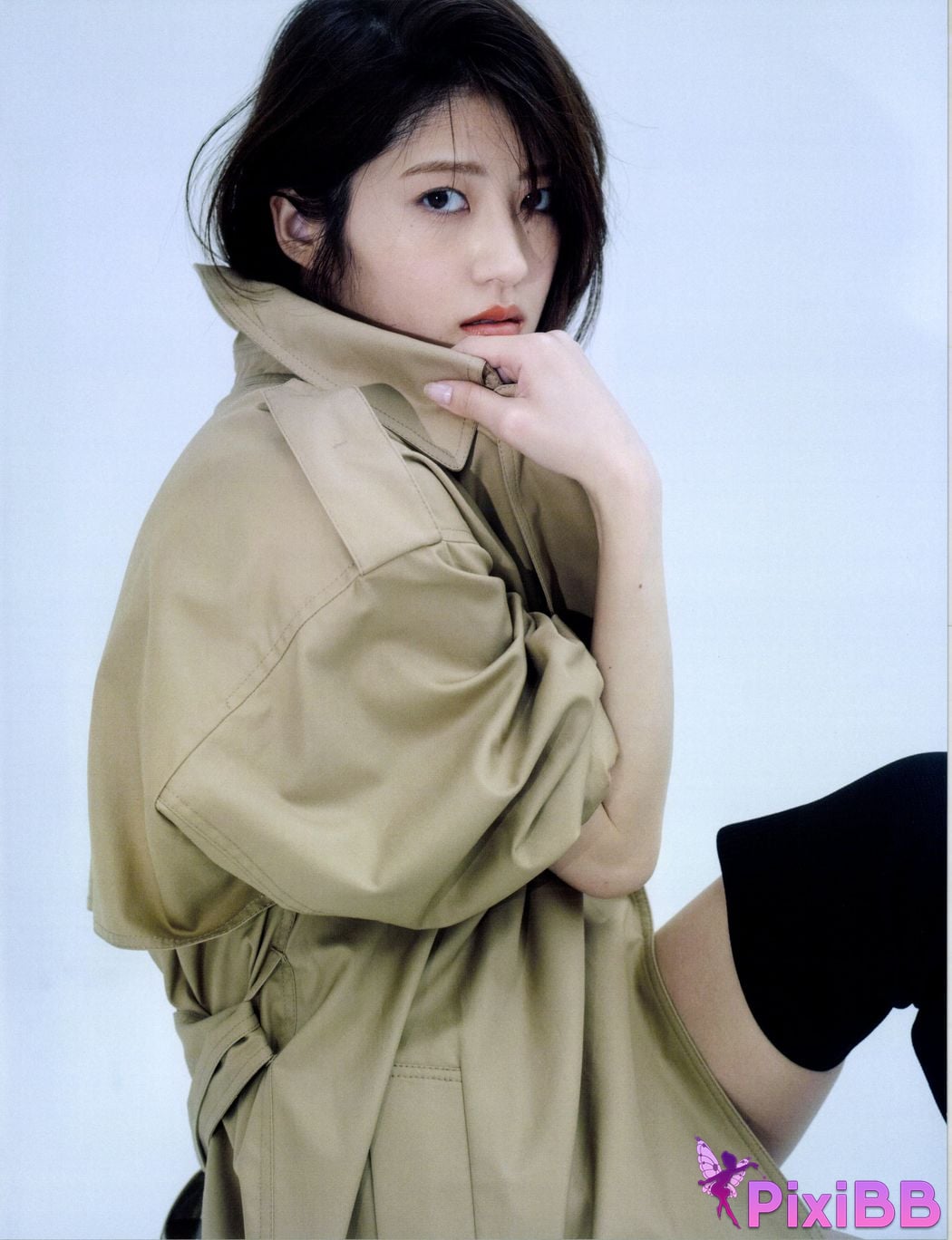 Japanese Idol Yumi Wakatsuki photo collection and chocolate PixiBB.COM 053