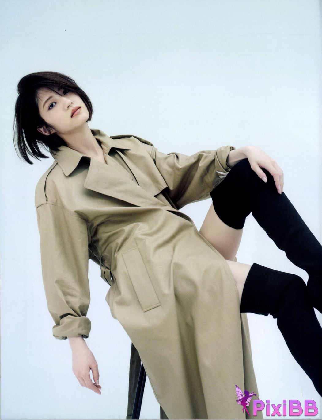 Japanese Idol Yumi Wakatsuki photo collection and chocolate PixiBB.COM 054