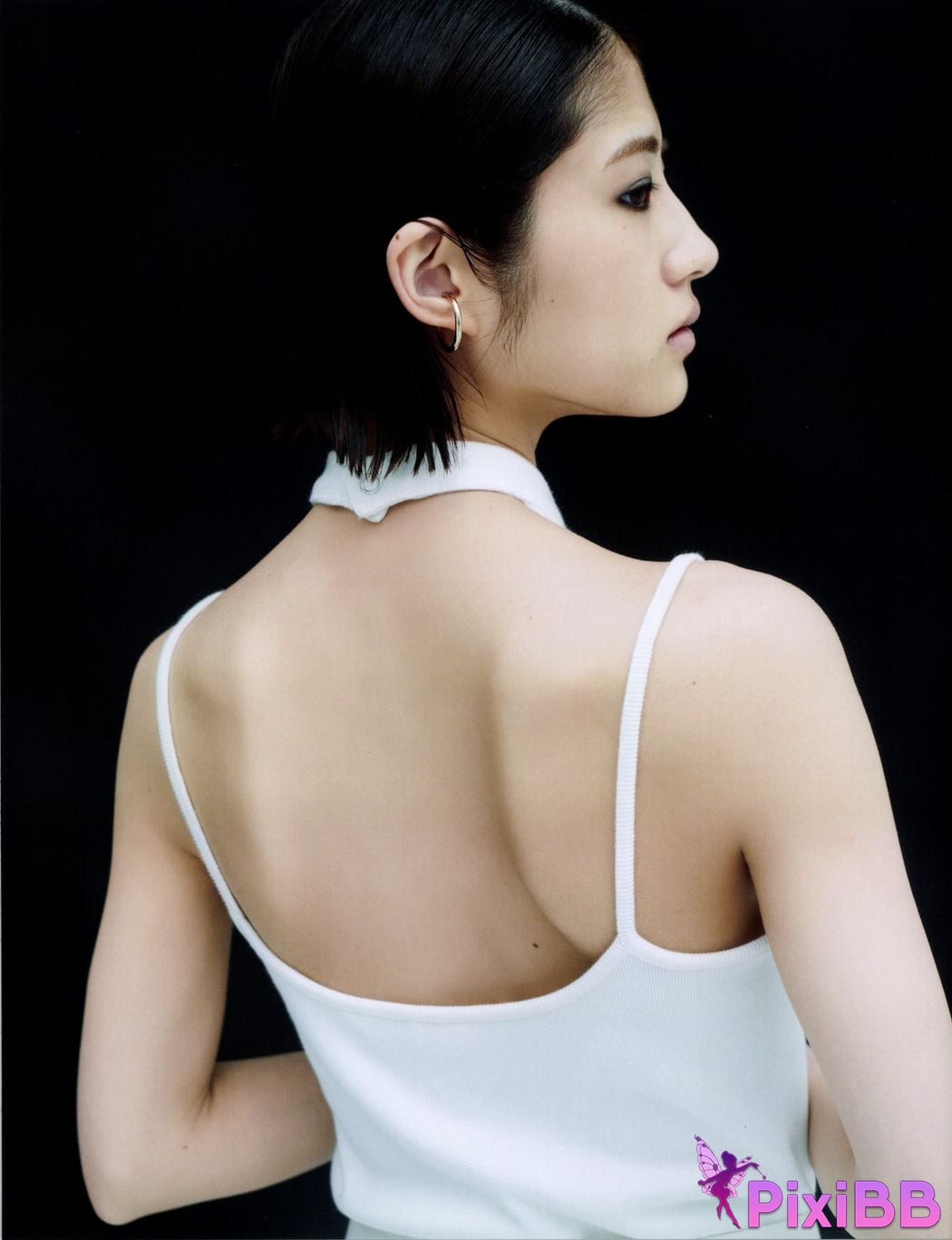 Japanese Idol Yumi Wakatsuki photo collection and chocolate PixiBB.COM 056