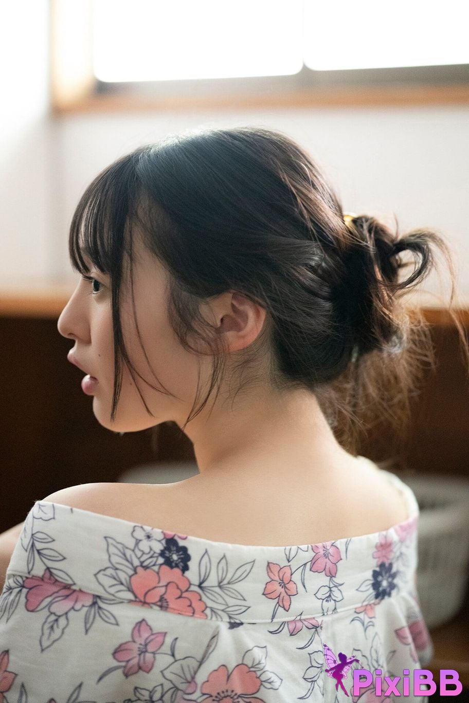 Japanese Idol Miu Shirahama Mito FLASH digital photo book Ill come here again and PixiBB.COM 034