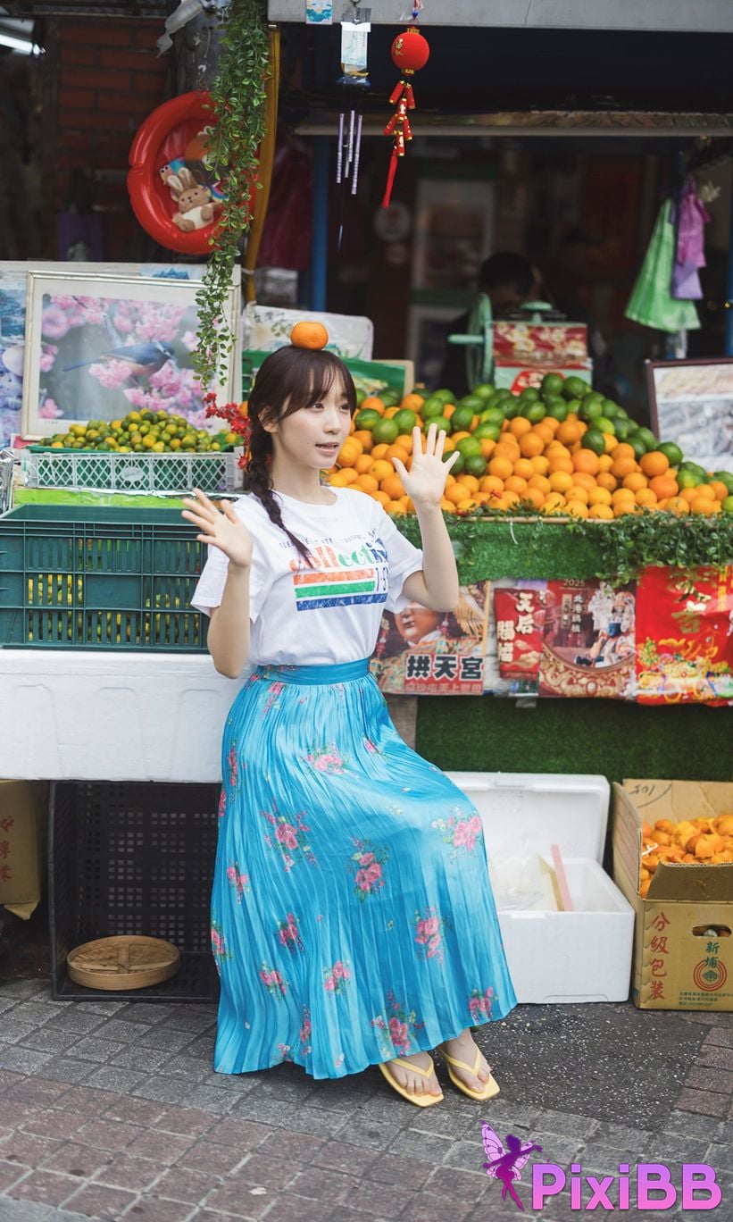 Japanese Idol Moe Iori weekly play plus Other cut collection Taiwan travel diary prologue PHOTO BOOK PixiBB.COM 010