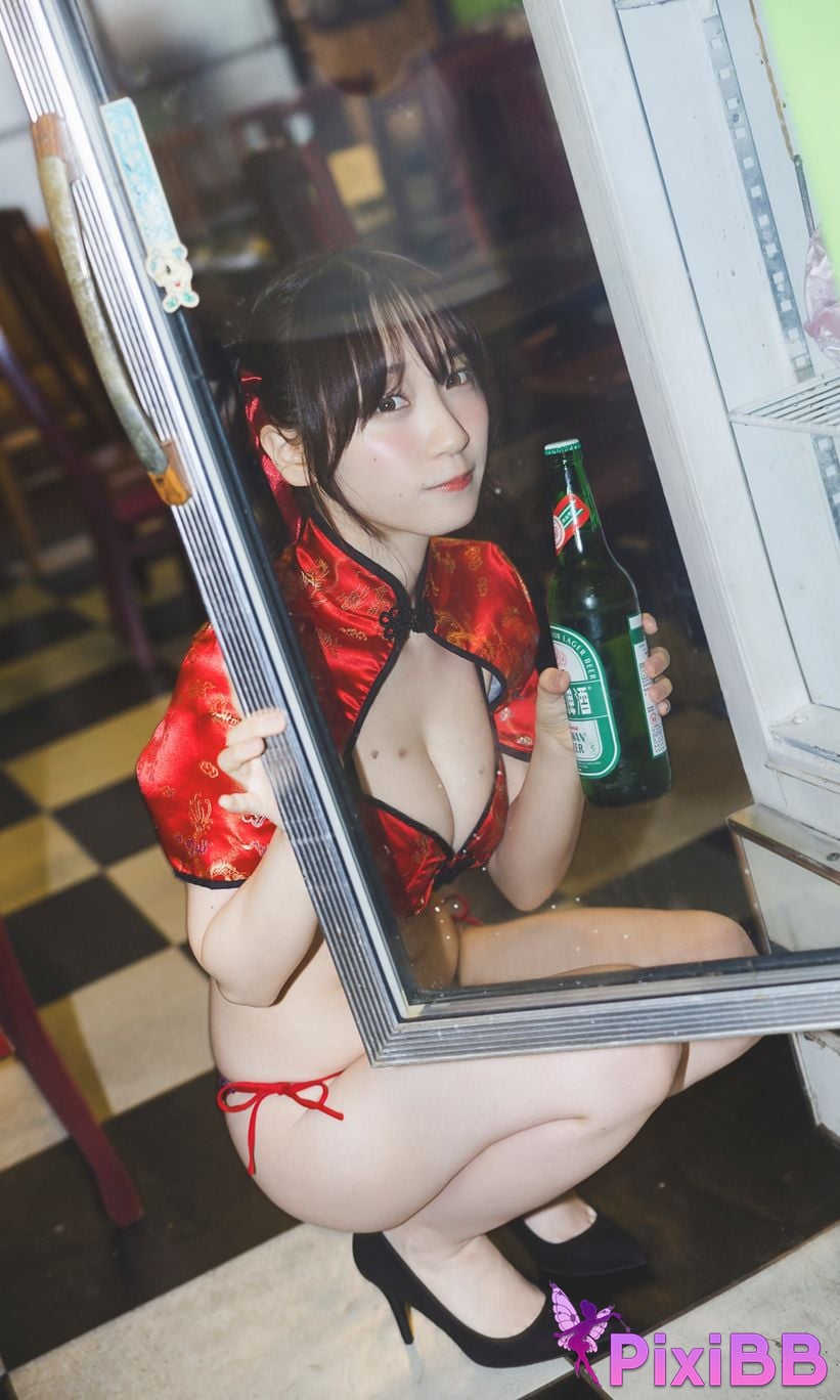 Japanese Idol Moe Iori weekly play plus Other cut collection Taiwan travel diary prologue PHOTO BOOK PixiBB.COM 027