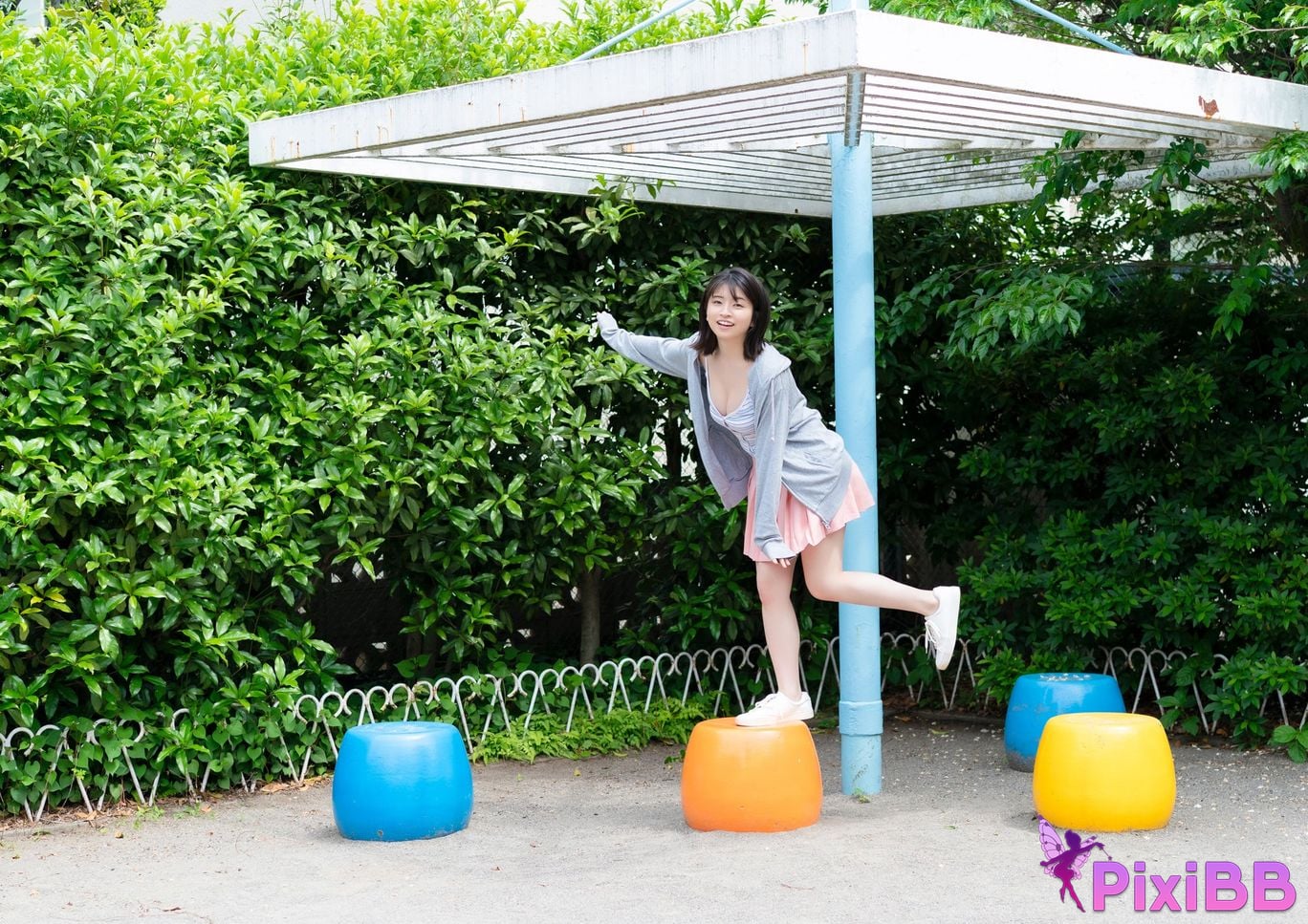 Japanese Idol Honoka Sasaki memories of youth PixiBB.COM 027