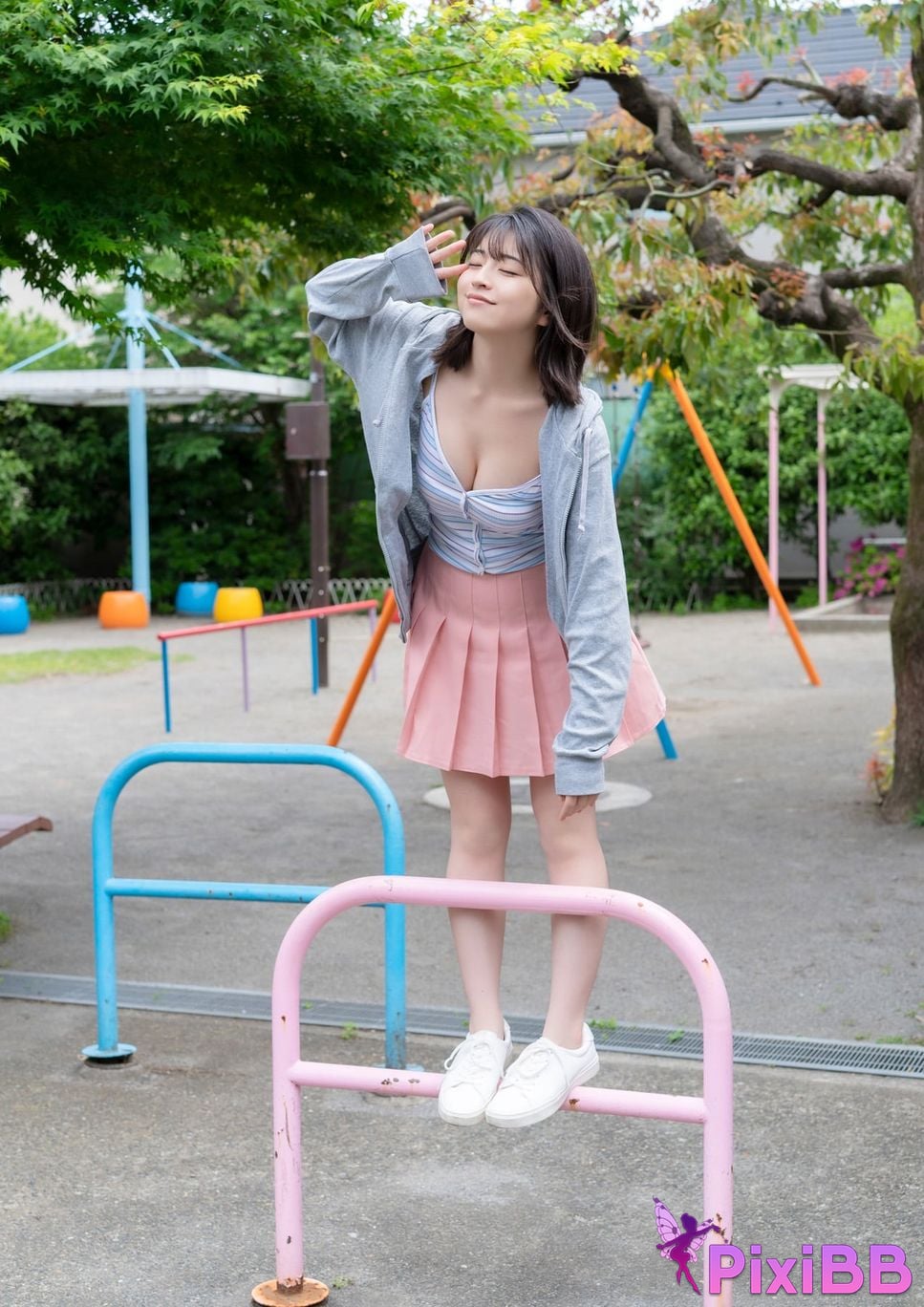 Japanese Idol Honoka Sasaki memories of youth PixiBB.COM 034