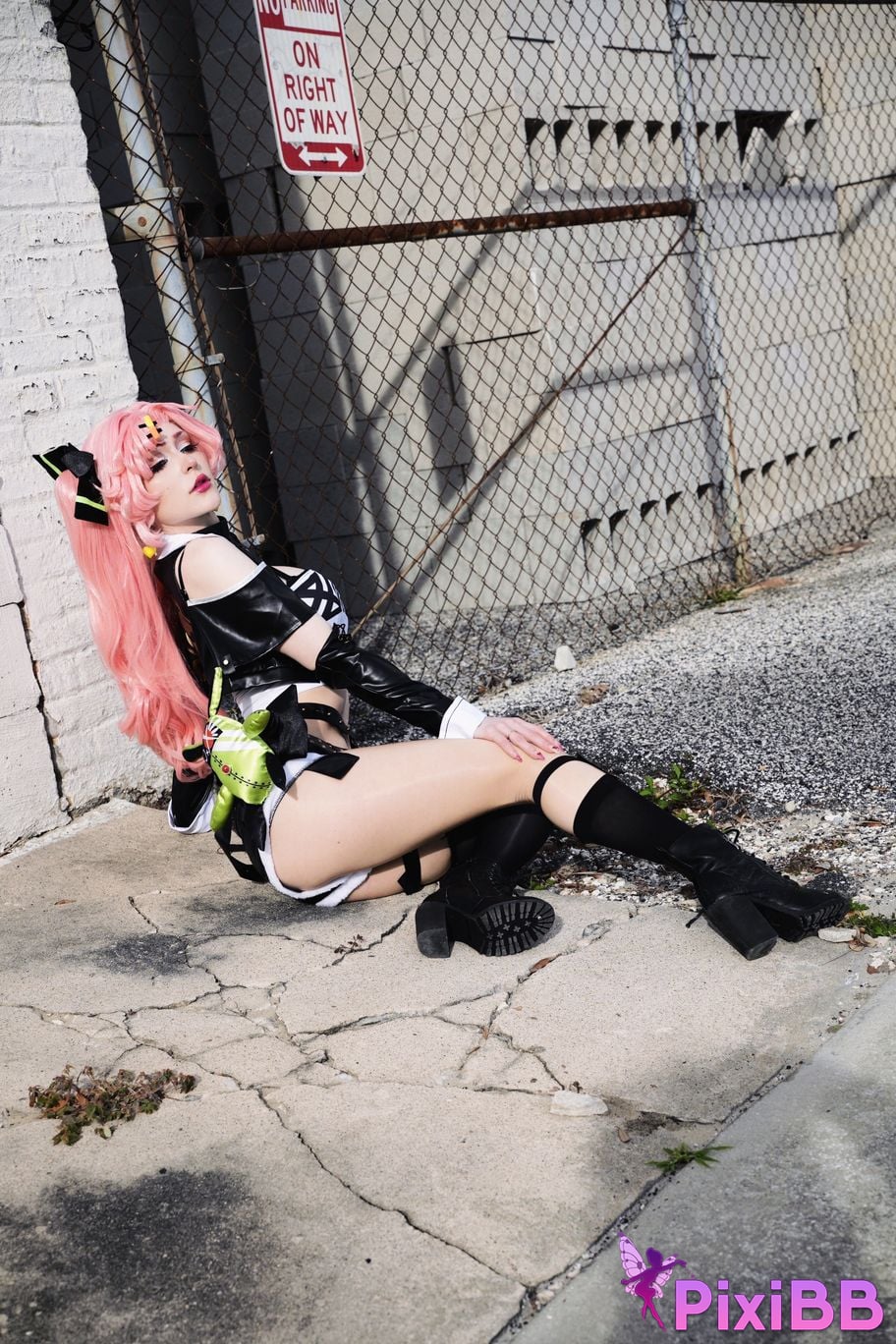 Petra Fyed Nicole (Zenless Zone Zero) PixiBB.COM 1