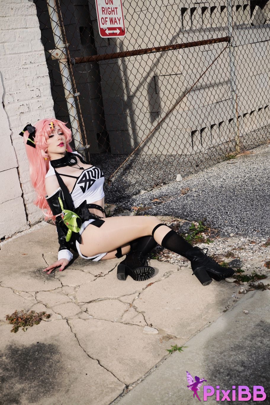 Petra Fyed Nicole (Zenless Zone Zero) PixiBB.COM 26