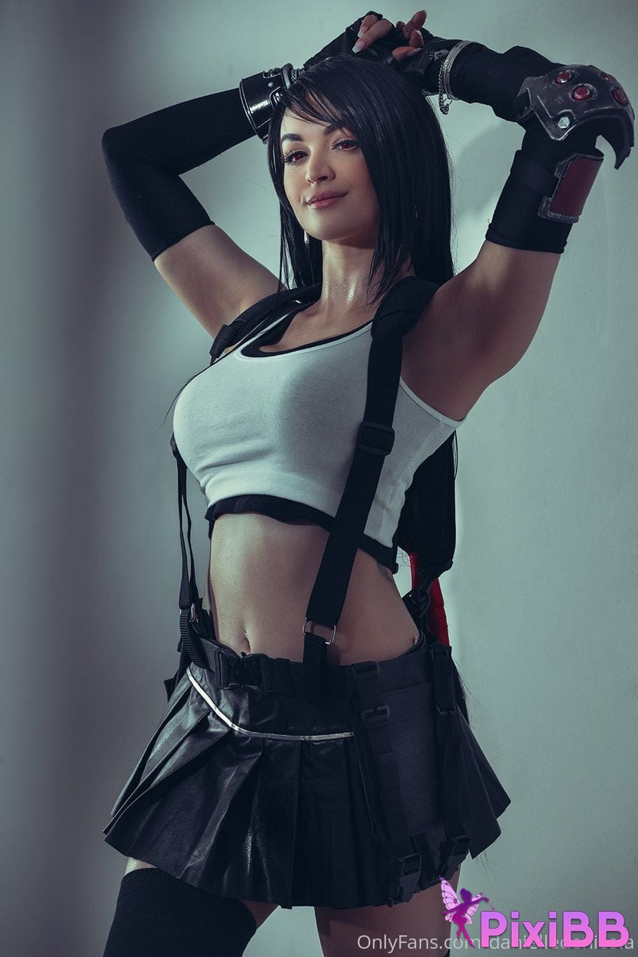 Danielle DeNicola Tifa PixiBB.COM 27
