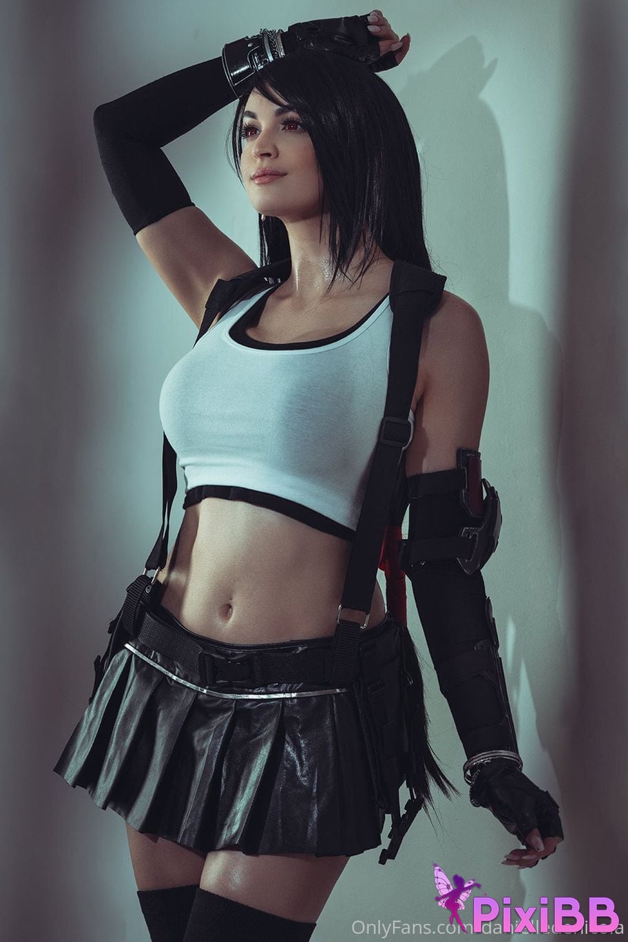 Danielle DeNicola Tifa PixiBB.COM 28