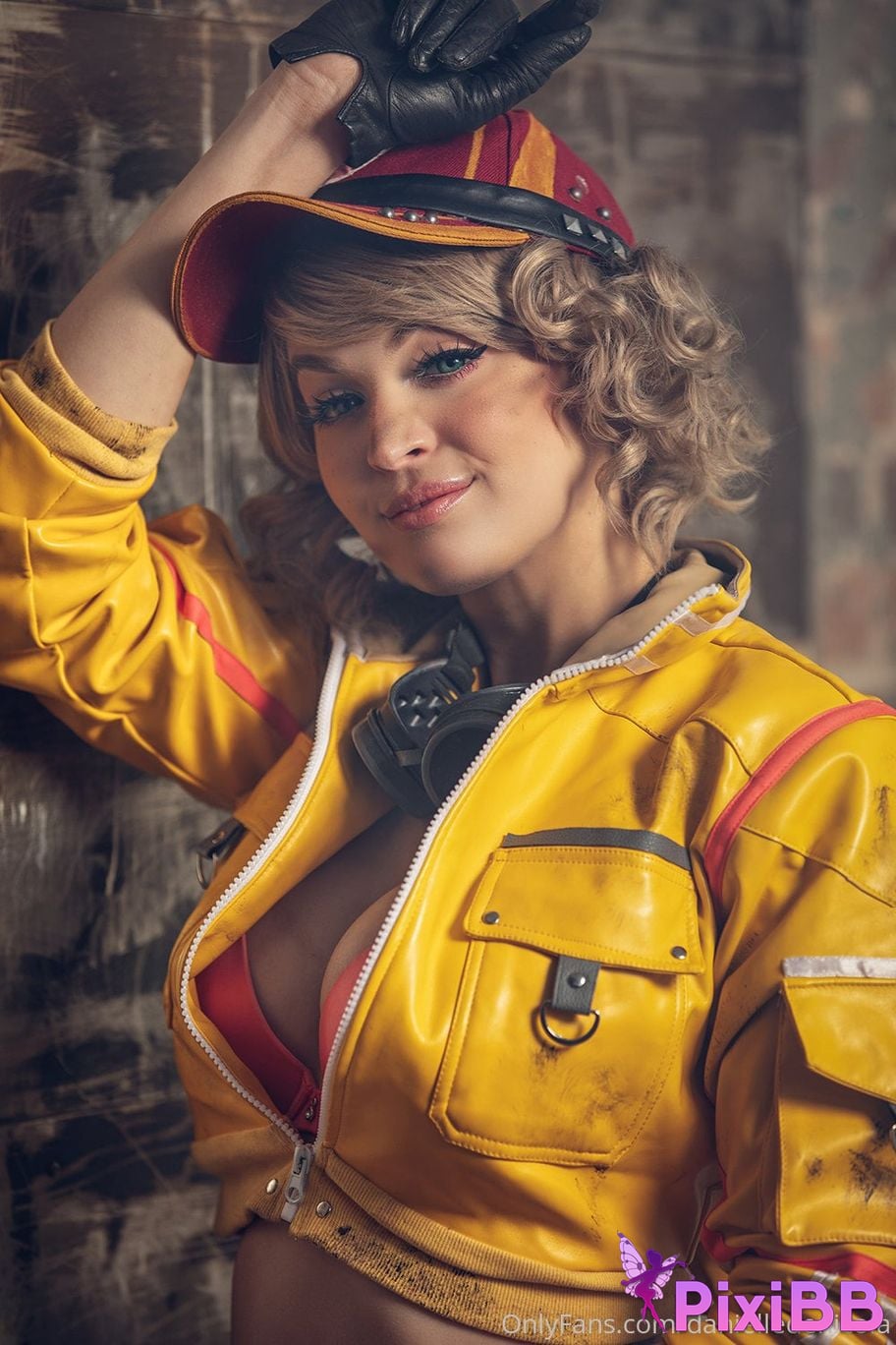 Danielle DeNicola Cindy Aurum PixiBB.COM 56