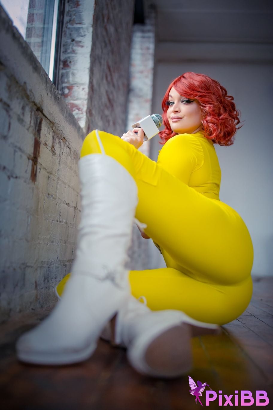 Danielle DeNicola April O’Neil PixiBB.COM 10