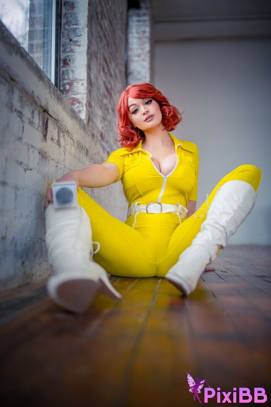 Danielle DeNicola April O’Neil PixiBB.COM 8