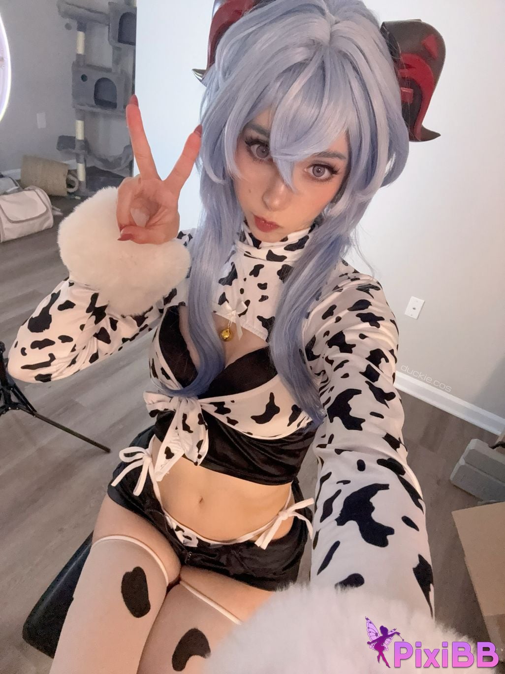 Duckie Cos Ganyu Cow PixiBB.COM 11