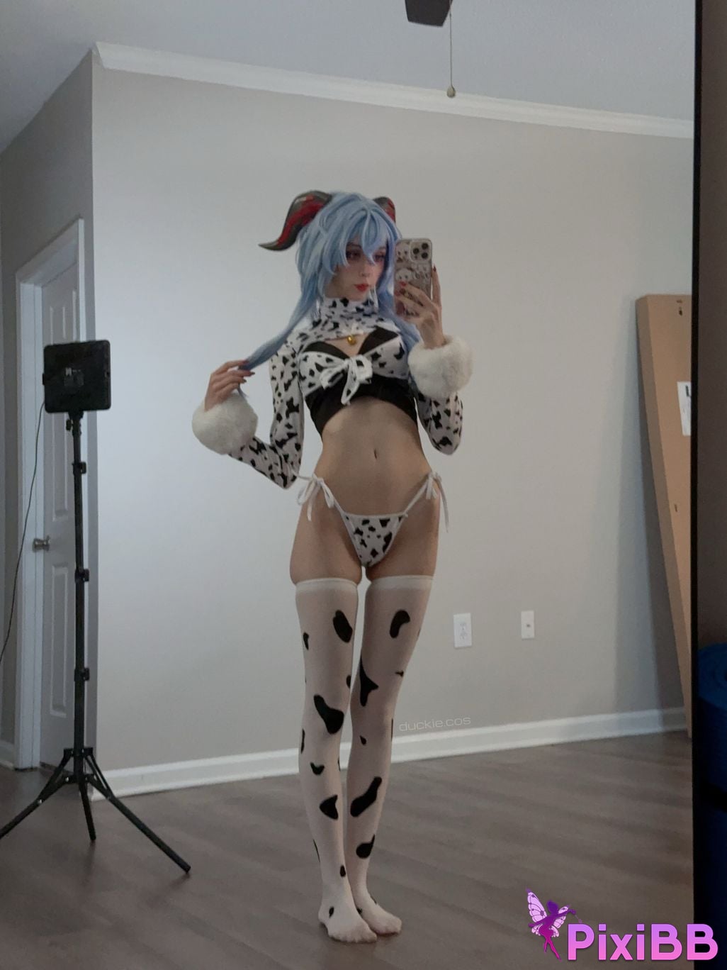 Duckie Cos Ganyu Cow PixiBB.COM 12