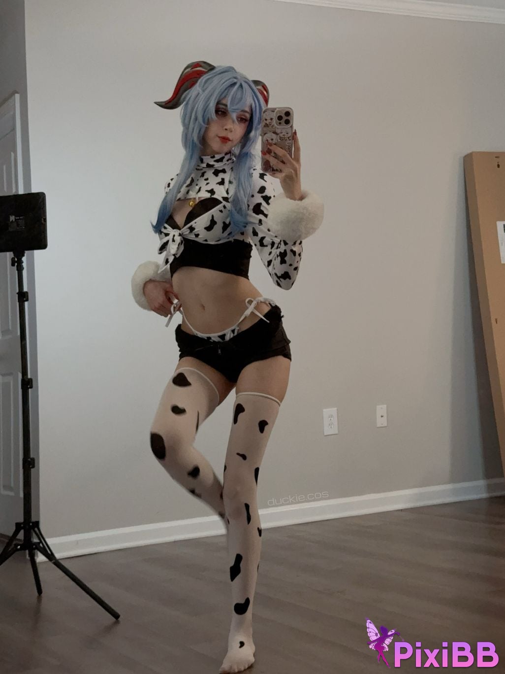 Duckie Cos Ganyu Cow PixiBB.COM 13