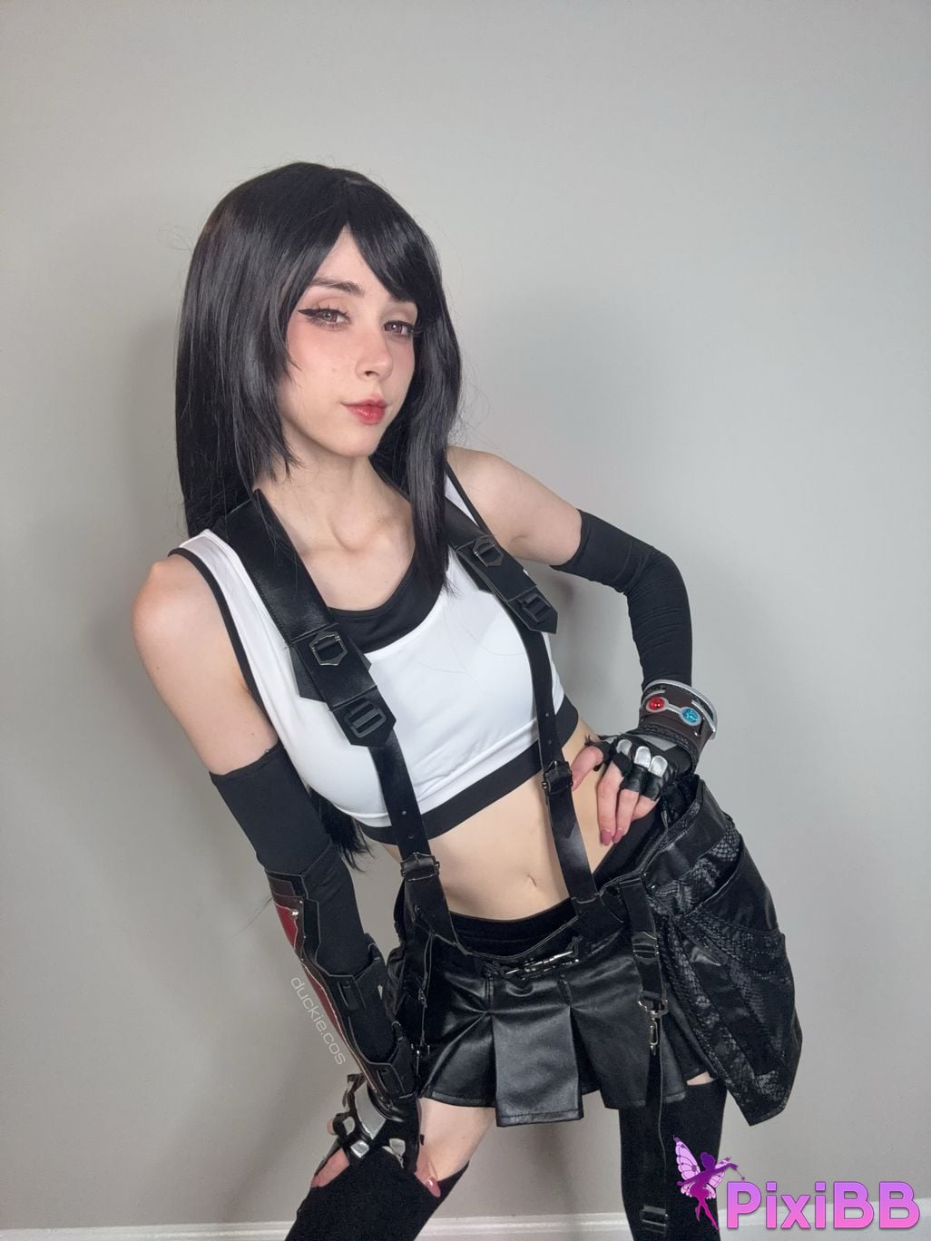 Duckie Cos Tifa PixiBB.COM