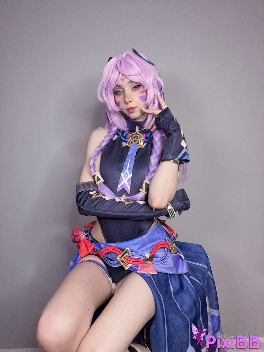 Duckie Cos Citlali PixiBB.COM 13